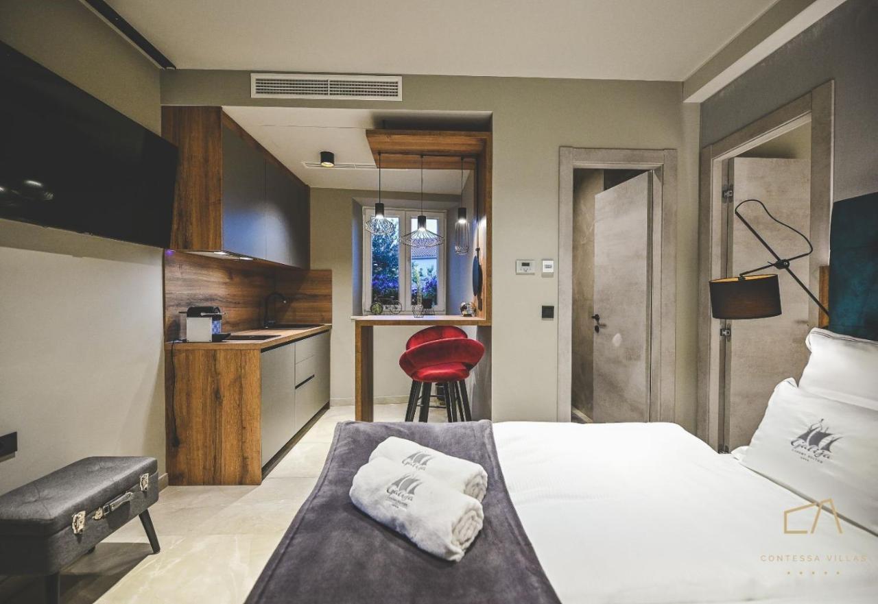 Galija Luxury Suites Krk Town Esterno foto