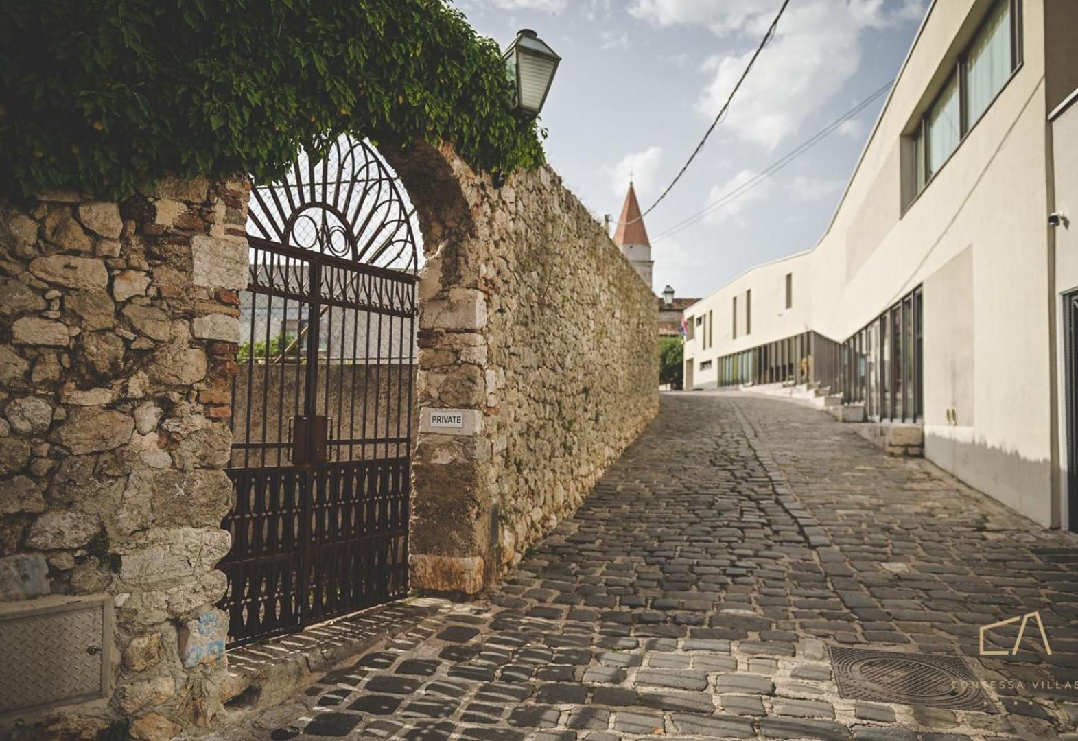 Galija Luxury Suites Krk Town Esterno foto